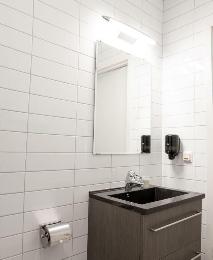 Ettsmart Hotell Sollentuna Ngoại thất bức ảnh