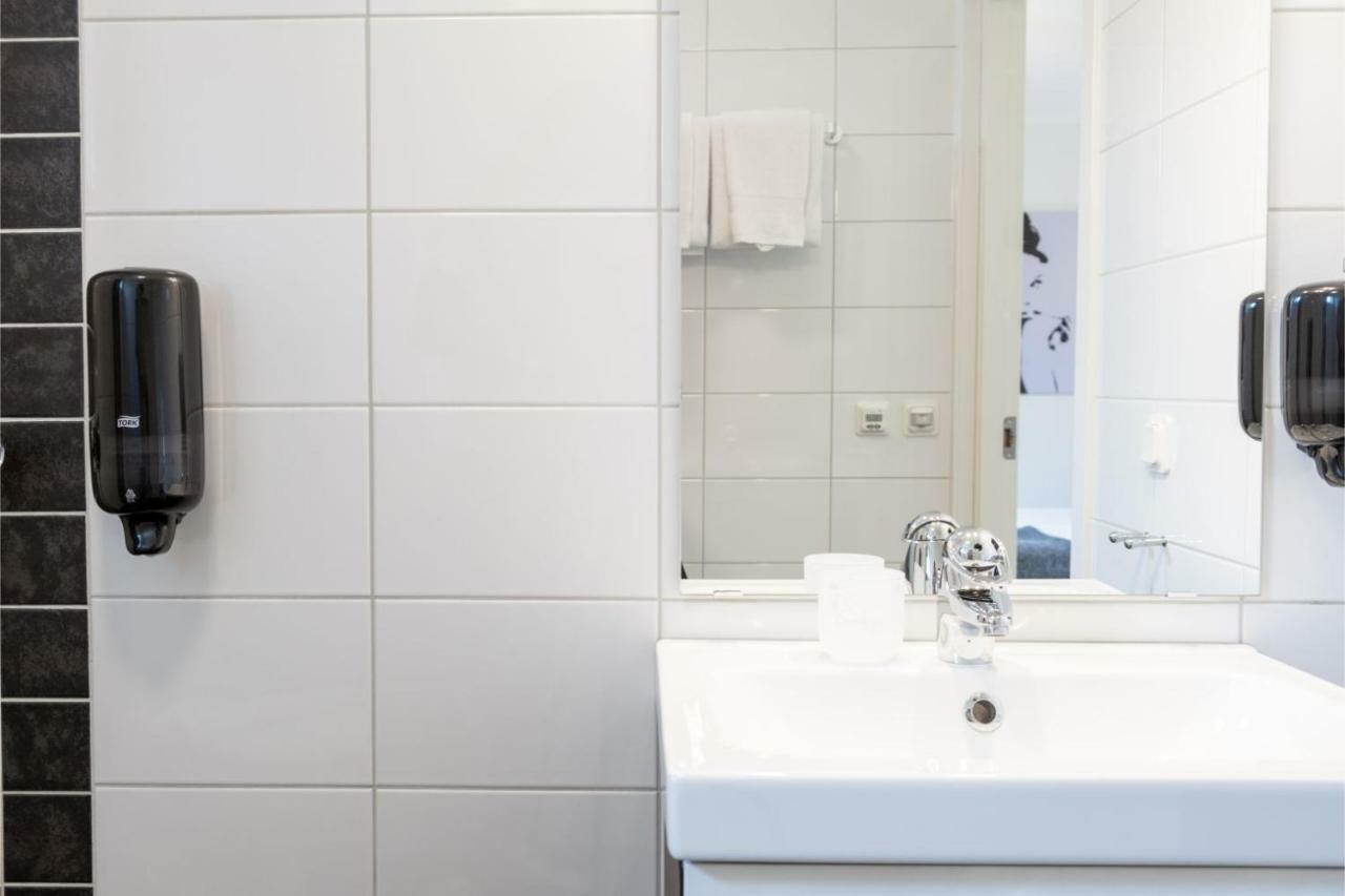 Ettsmart Hotell Sollentuna Ngoại thất bức ảnh